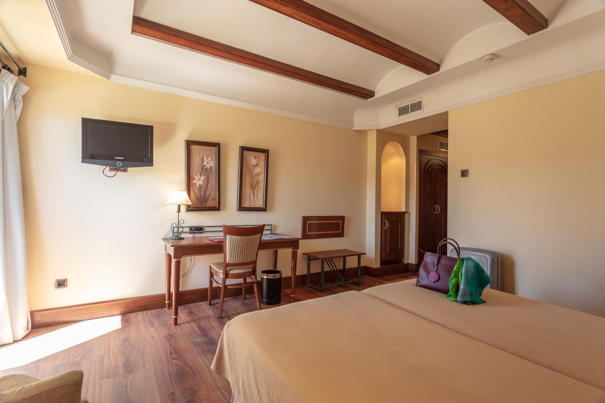 Hotel Abades Гуадикс Екстериор снимка