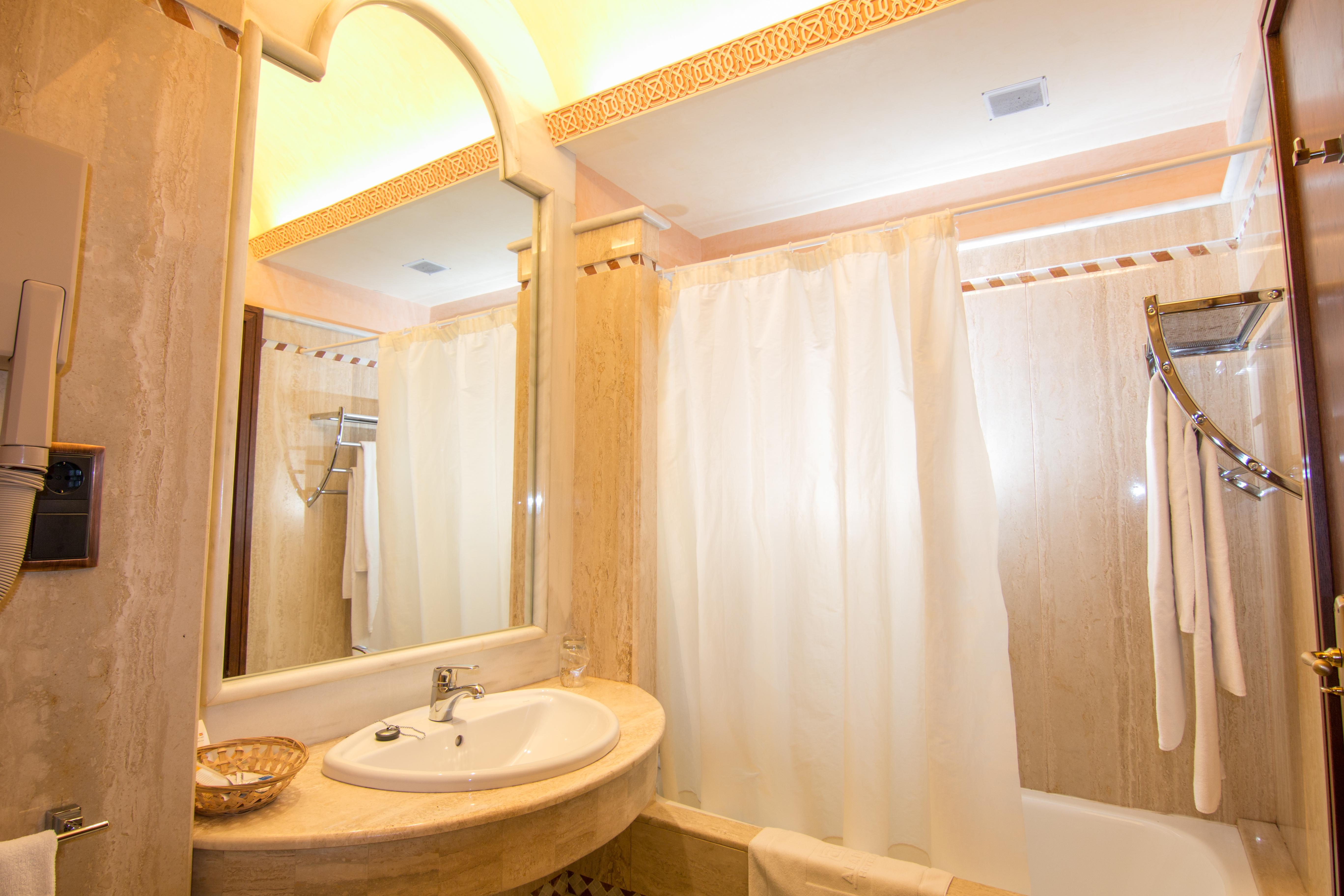 Hotel Abades Гуадикс Екстериор снимка