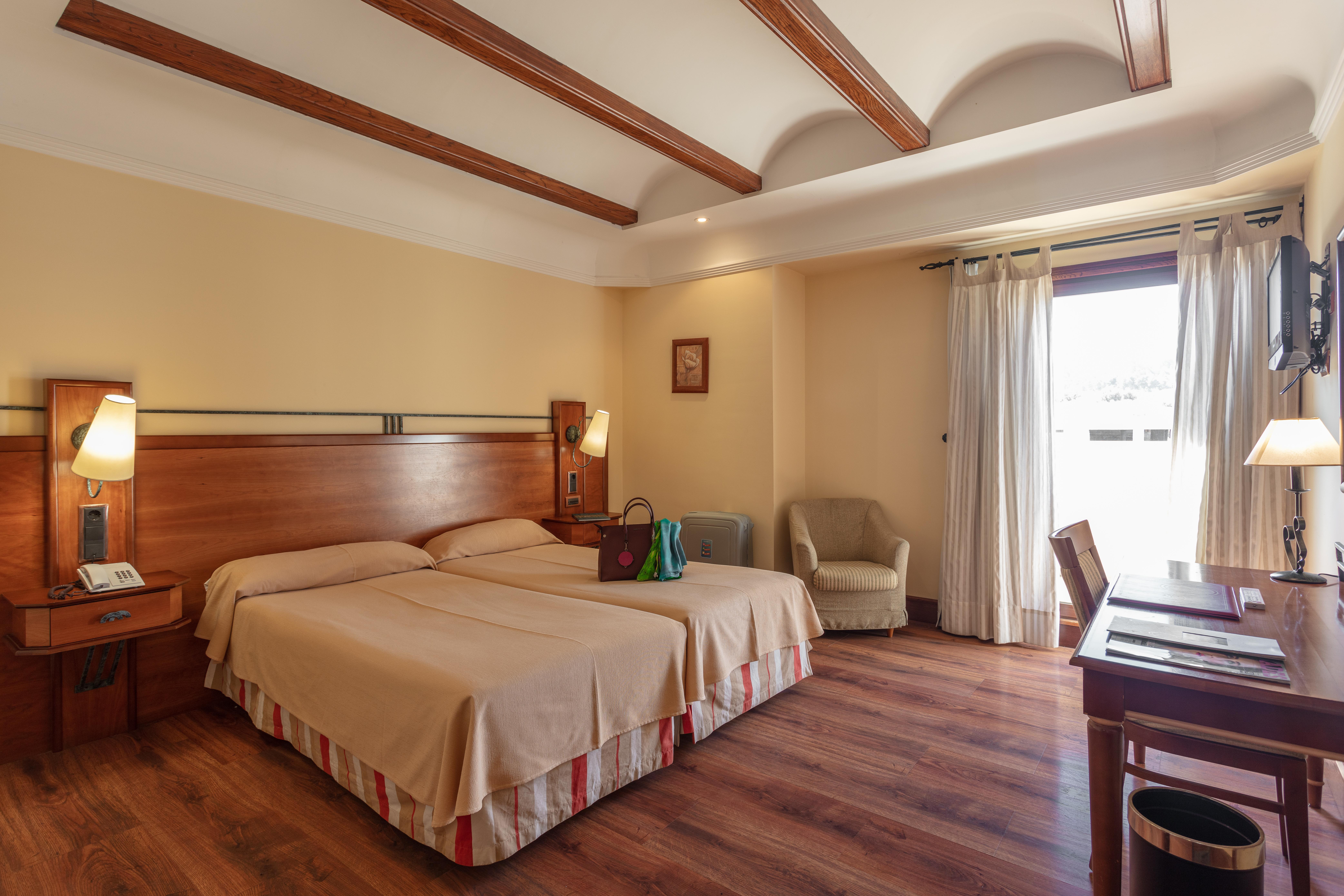 Hotel Abades Гуадикс Екстериор снимка