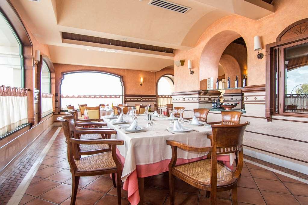 Hotel Abades Гуадикс Ресторант снимка