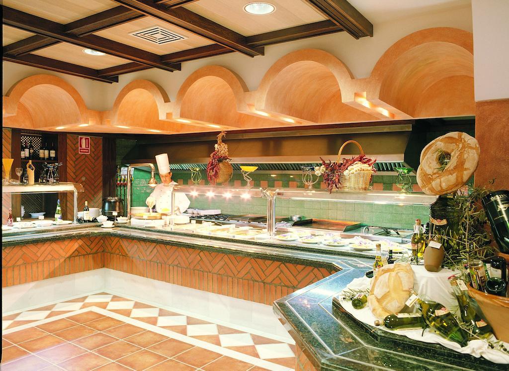 Hotel Abades Гуадикс Екстериор снимка